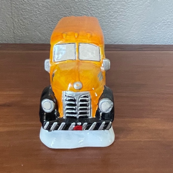 Christmas Valley Village Merryville Public School Bus - Picture 2 of 9